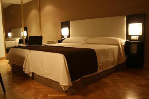 Hostal Carlos III Getafe Habitación foto